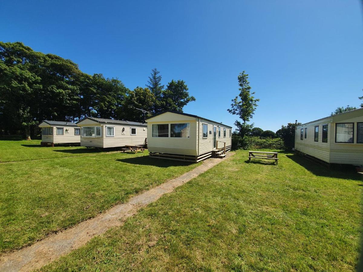 Blackmoor Farm - Caravan 3 Villa Ludchurch Buitenkant foto